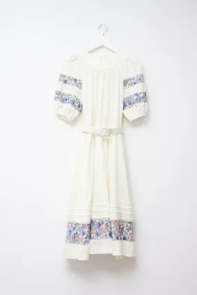 0746_VINTAGE WHITE FLORAL PUFFED DRESS