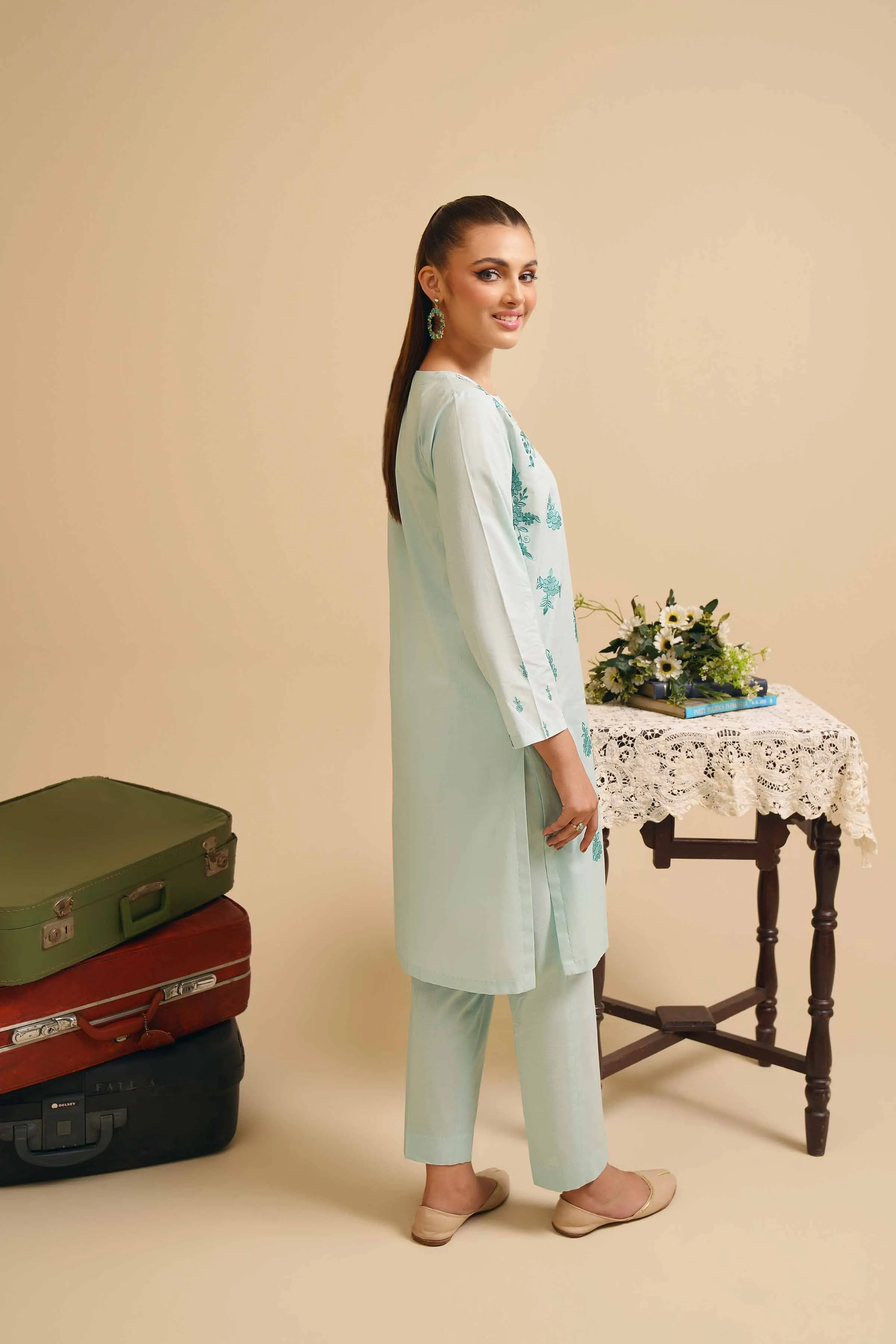 2 Piece - Embroidered Suit - PE24-15