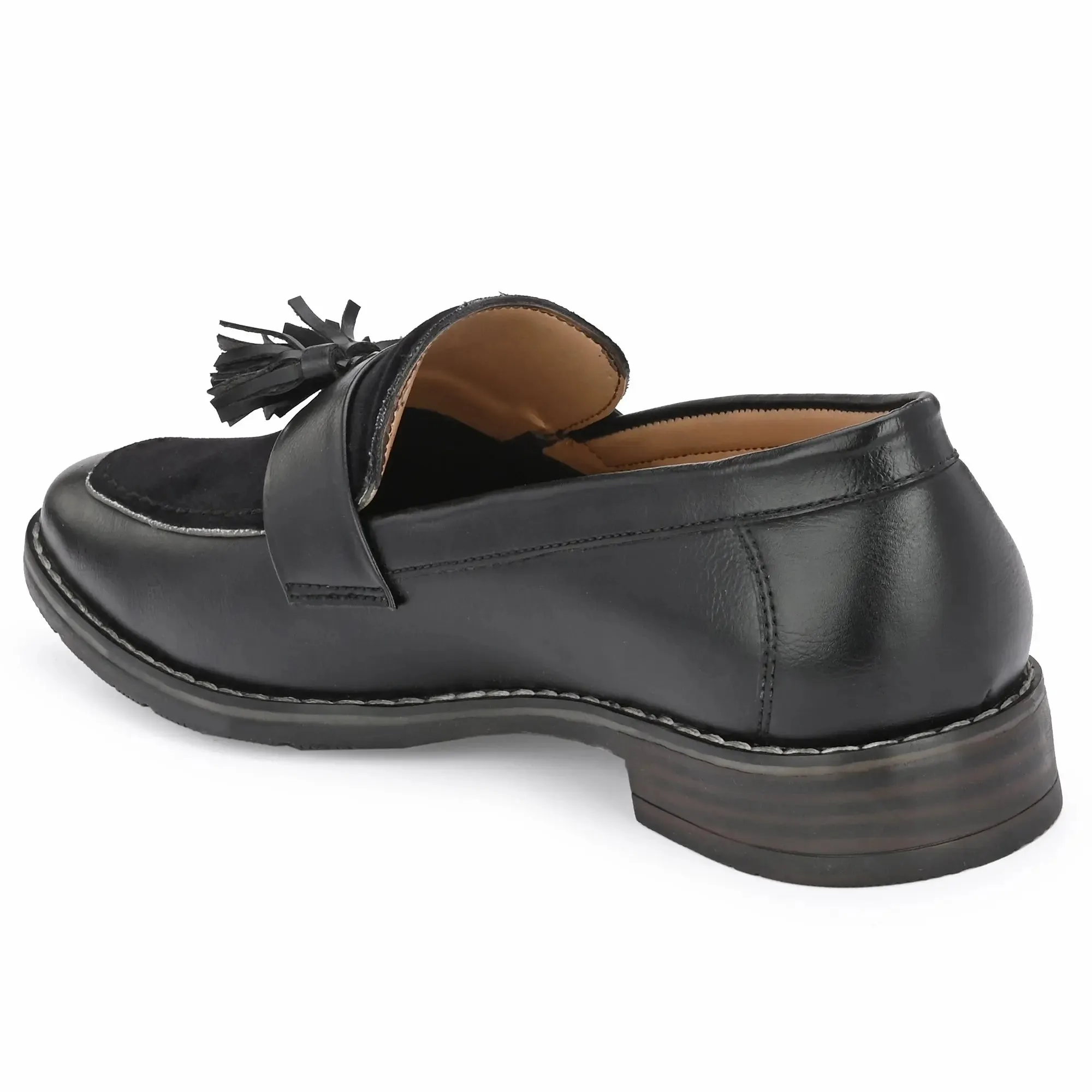 Attitudist Unisex Handcrafted Black Plain Tassel Loafer With Double Stitched Vamp