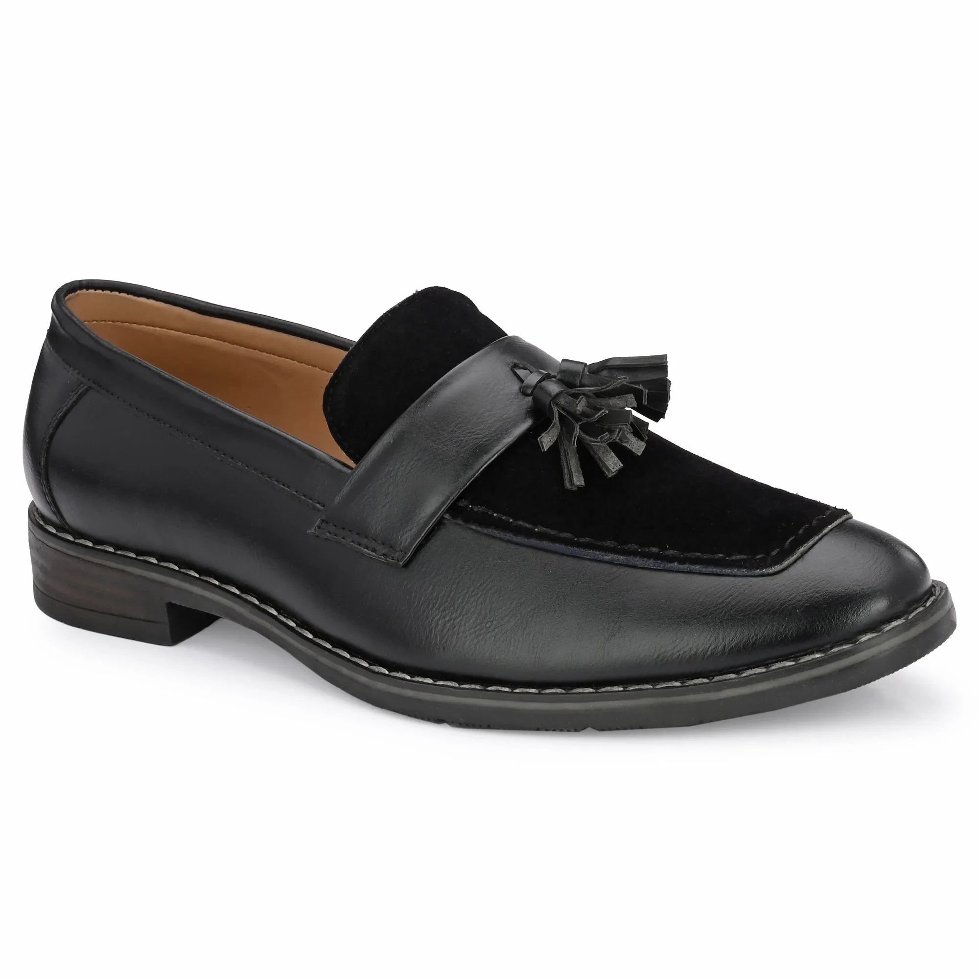 Attitudist Unisex Handcrafted Black Plain Tassel Loafer With Double Stitched Vamp