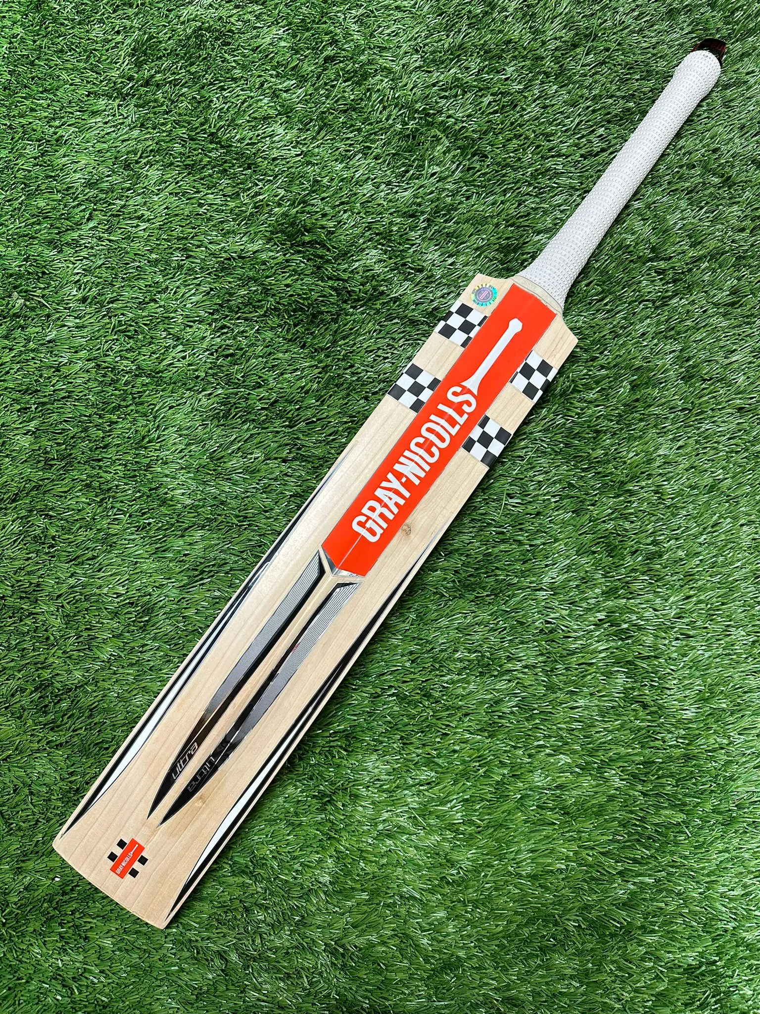 Gray Nicolls Ultra Limited Edition (2)