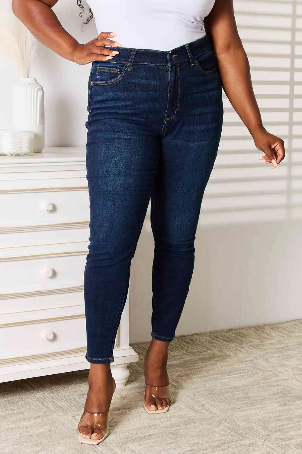 Judy Blue Dark Skinny Jeans with Pockets