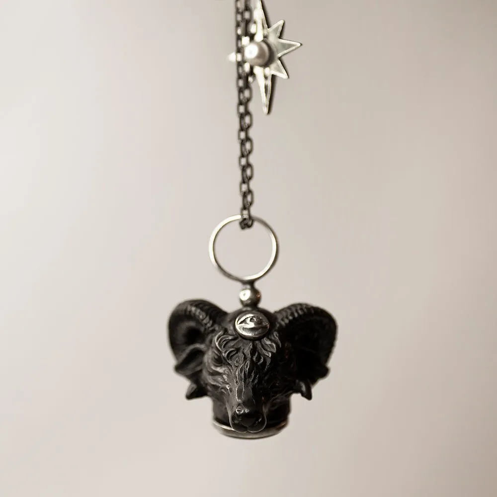 Ram pendant black - final sale