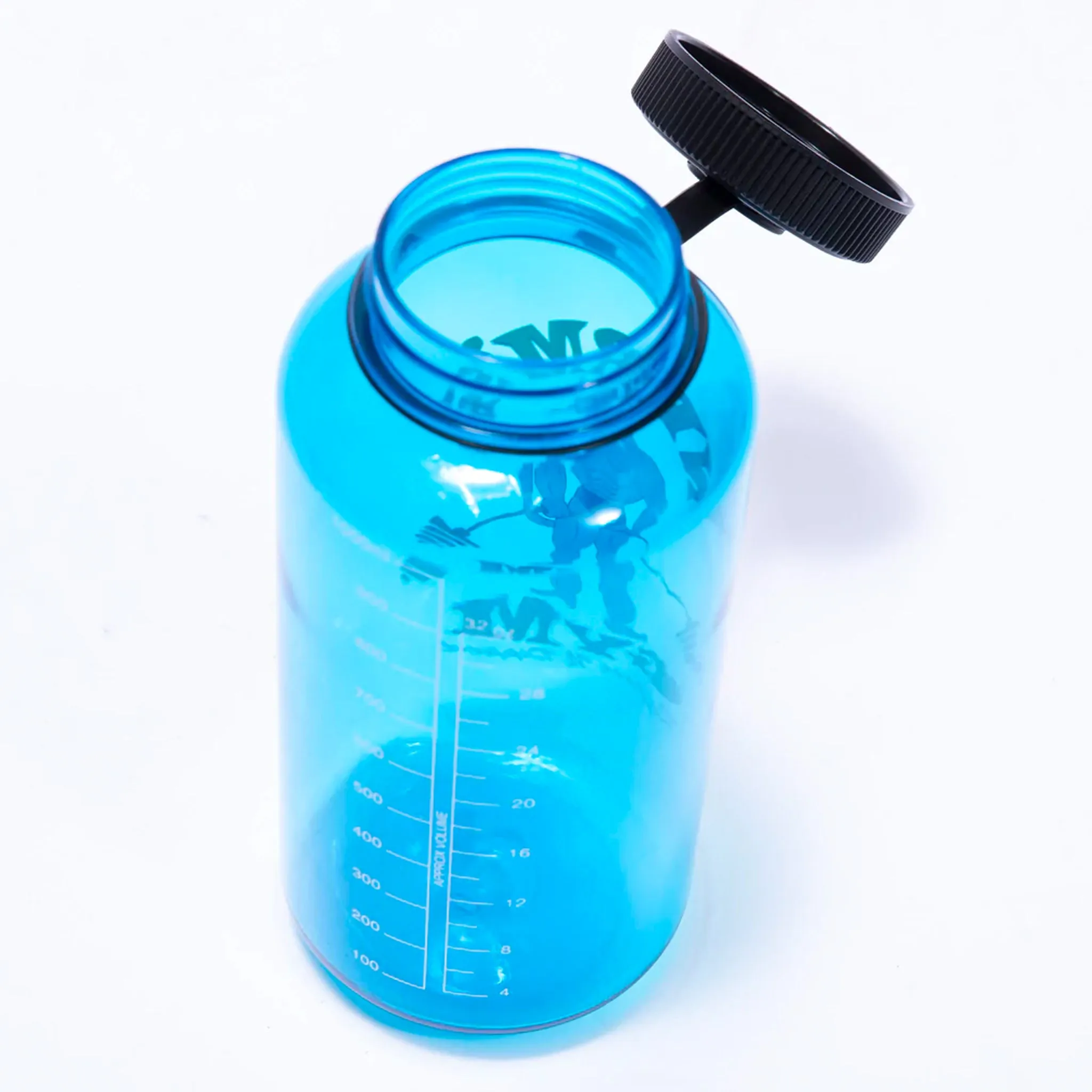 Ripped N Dipped Water Bottle (Blue)