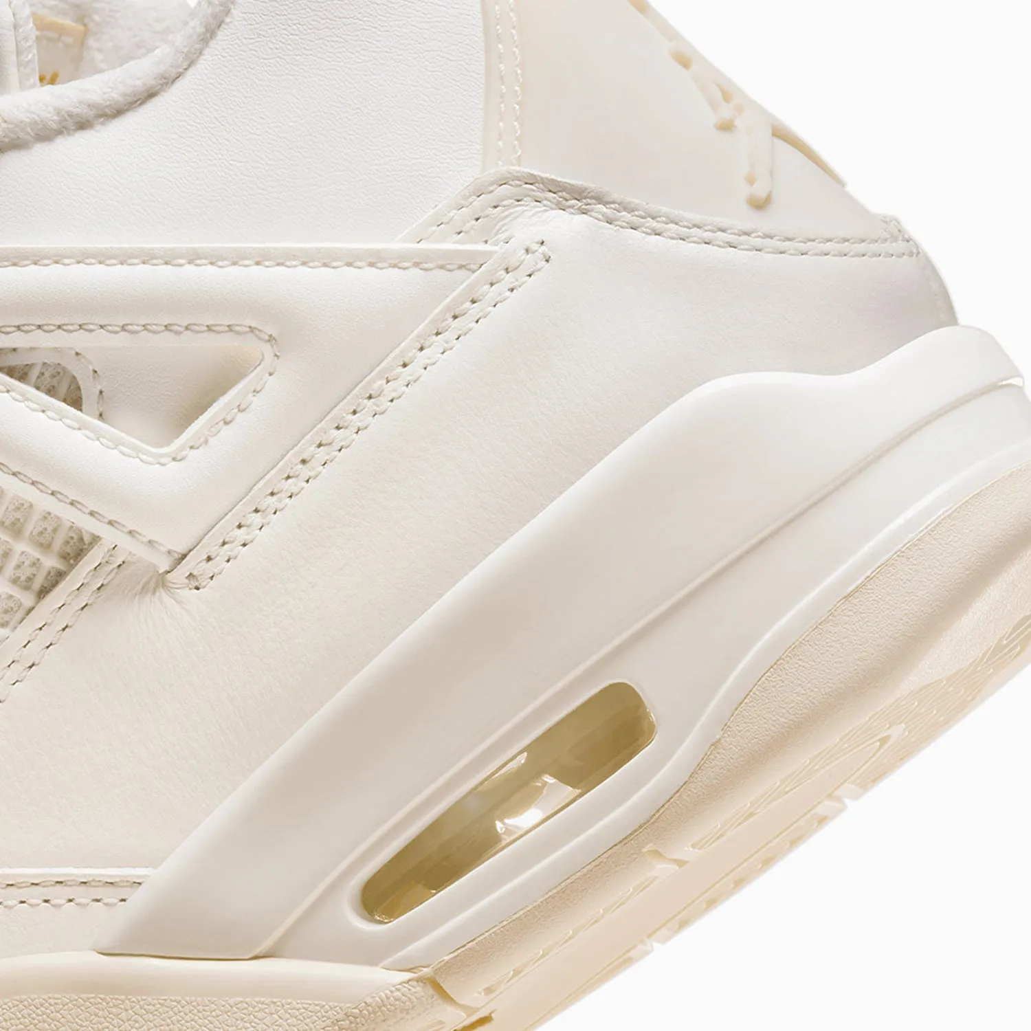 Women's Air Jordan 4 Retro "Metallic Gold"